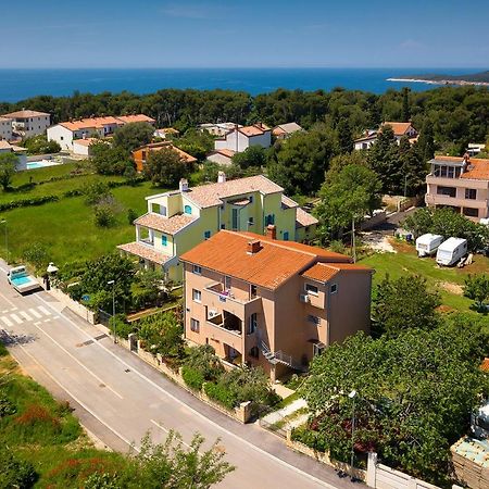 Vila Milla Premantura Ngoại thất bức ảnh
