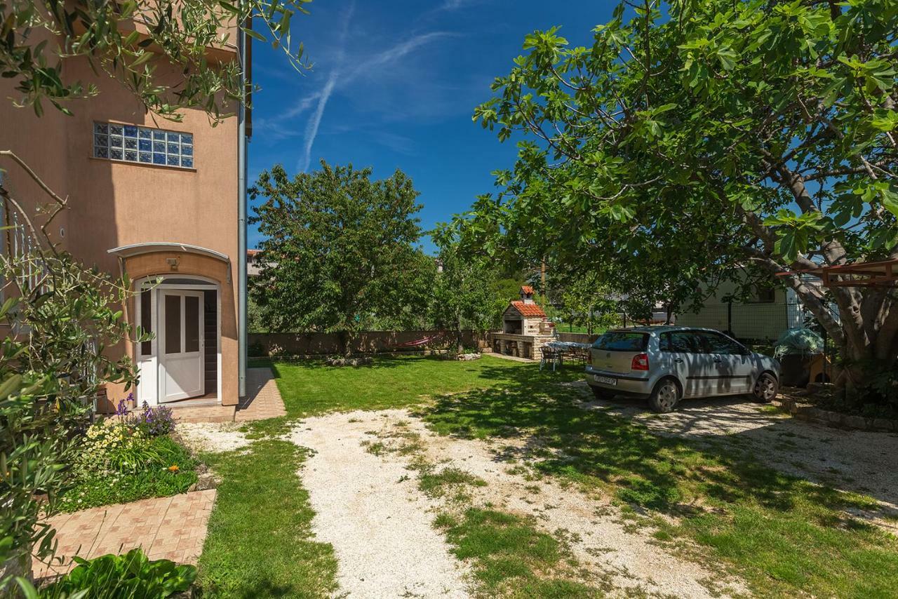 Vila Milla Premantura Ngoại thất bức ảnh