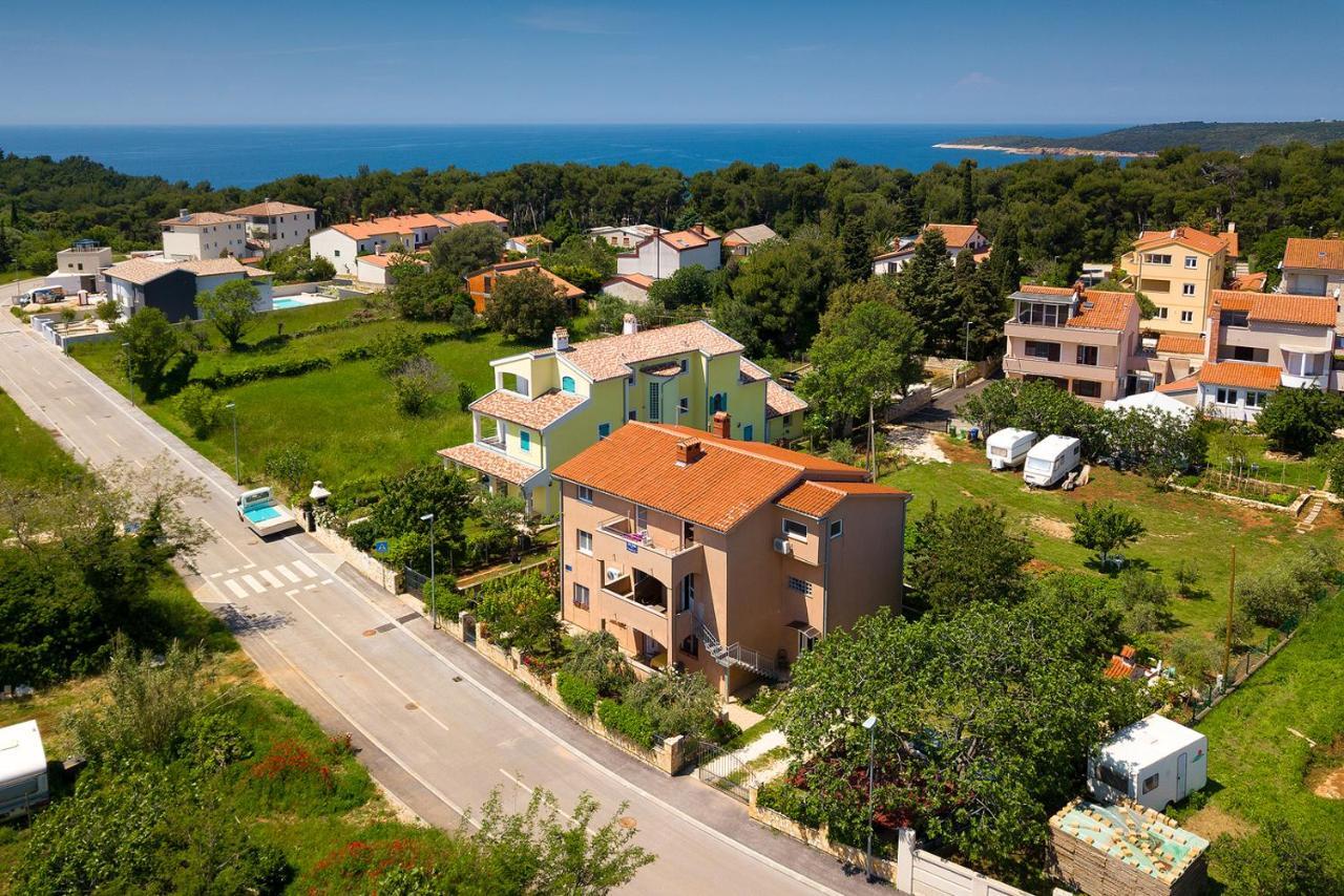 Vila Milla Premantura Ngoại thất bức ảnh